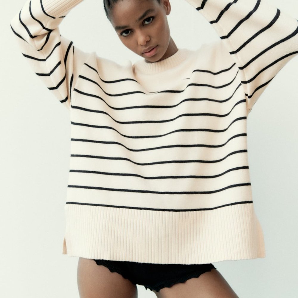 🆕 ZARA STRIPED KNIT SWEATER. SIZE M.